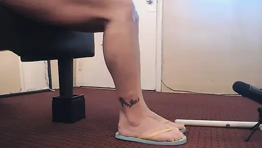 Asmr limon mavisi terlik ayakkabıyla tokat atıyor