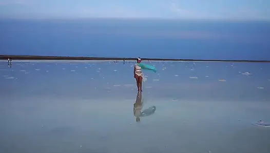 Açık kahverengi ve açık mavi gün batımı