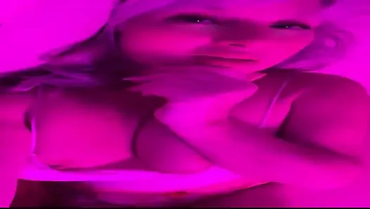 Benim için vücuttan vücuda yapılmış