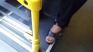 Asya anneanne sıcak naylon ayaklar ve uzun ayak tırnakları 02