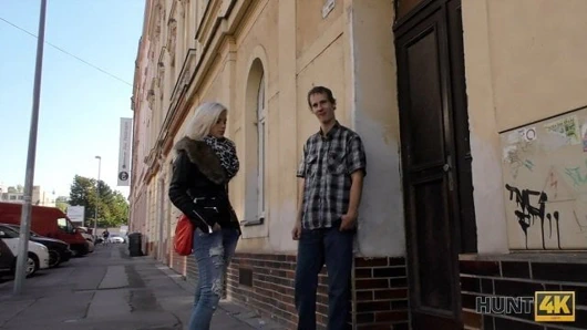 Hunt4k. muhteşem bebek oral seks ve kedi lanet hoşlanır