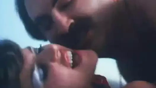 Eski zamanlarda olduğu gibi benimle seviş