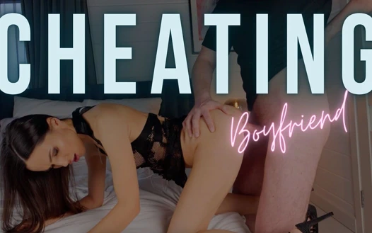 Erkek arkadaşımı kamerada bir yabancıyla aldatıyorum - döllene kadar sert seks!