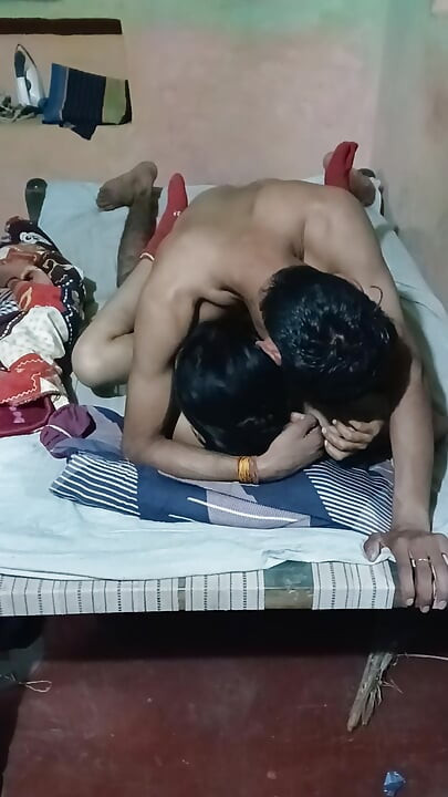 Bhai Se Mast Chudai Karwai Full Hindi XXX