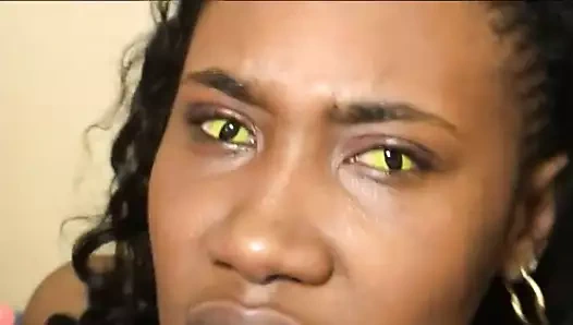 Sıcak randy horoz emme siyah sürtük Başlarken becerdin ve içme boşalmak sonra