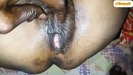 Bengalli yaşlı yenge ki chudai'deki köy