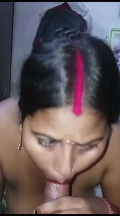 Seksi bhabhi yarağı emerken