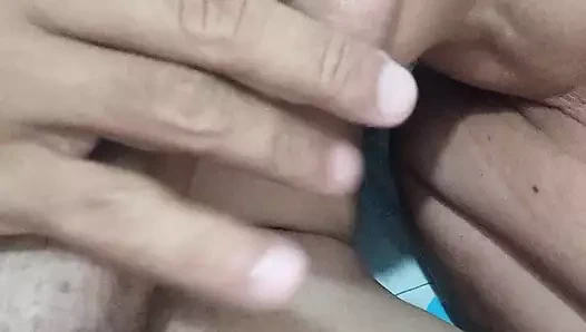 Kız seni emeceğim diyor