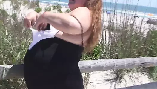 Bootitell kamuda sutyen çıkarma