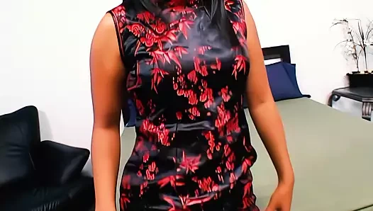 Kyanna Lee Bay Chews tarafından sikiliyor