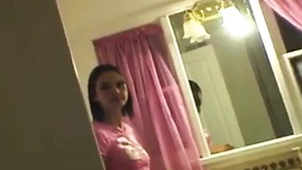 handjob içinde the banyo