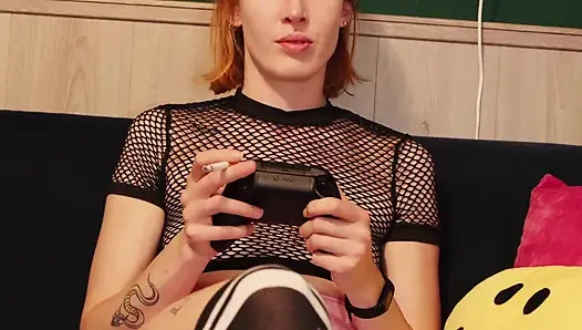 Intensiver Orgasmus und harter Fick beim Spielen von Palworld