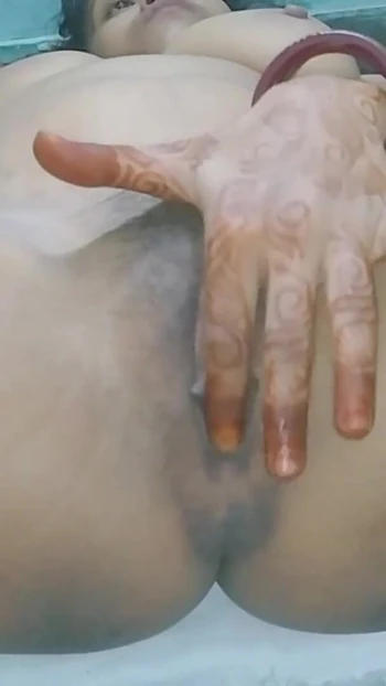 Мощный момент от "Горячей супер бхабхи дези"