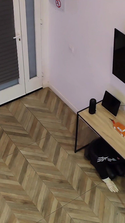 4k yabancı Ana Spears eve giriyor