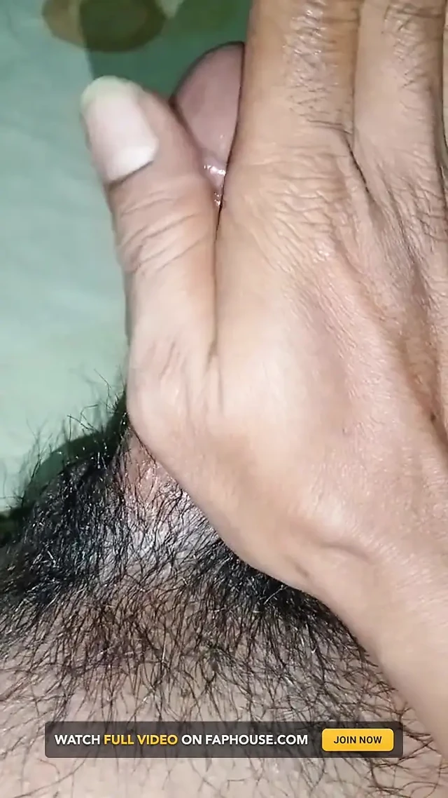 Sangek Adamı Yalnız Dick Oynuyor
