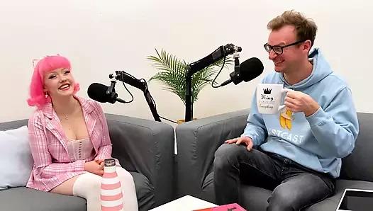 Evie Rees ile porno, seks ve video oyunları