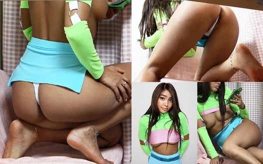 Japon siyahi kadın, bronz ayaklı şeftali, bacaklı, büyük mini etek, kısa atlet ve tanga yiyen külotlu bir Japon kadın masanın altından izleniyordu