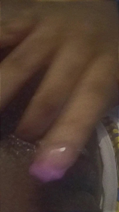 Хорошенькая чернокожая киска