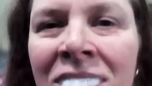 Black.cock ağzımı cum ile doldurur. büyük yük