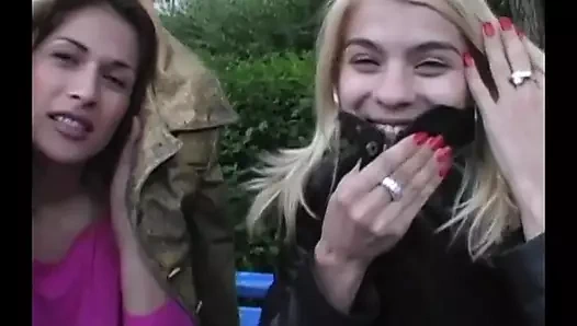 Prezervatifsiz sürtükler Jasmine Rouge ve Tomina Steel başarı. Jasmine Rouge, Tommy Steel, Karl Kinkaid - sapık orta yaşlı seksi kadınlar ve gençler