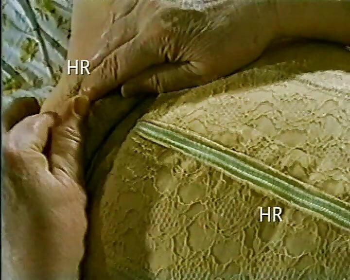 Şaşırtıcı düzenlenmemiş 90'ların porno videosu #3