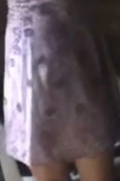 Odada Hintli komşu seksi