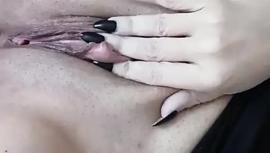 Uyandım ve hemen mastürbasyon yapıyor gibi hissettim