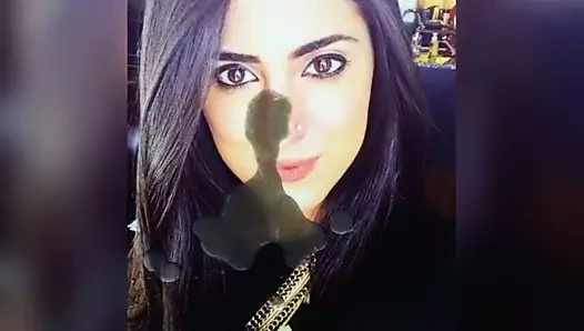 Shivani Raina boşalıyor