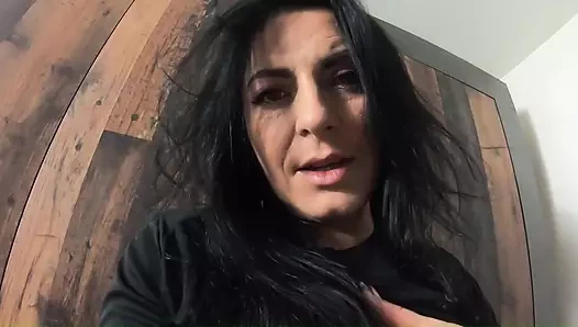 Yaşlı erkekleri sert yapmaya bayılıyorum