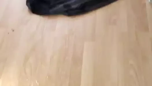 London blk süper fışkırtma zemin çok ıslak