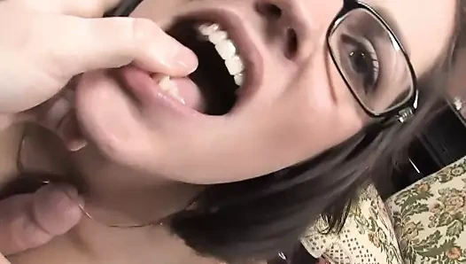 Gabi hartz 4 anal reingerammt - orta yaşlı seksi kadının yüzüne boşalma hamburg