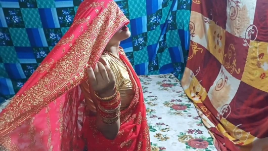 Hintli desi köylü kadın masti Hintçe xxx köyde seks net Hintçe sesli konuşma