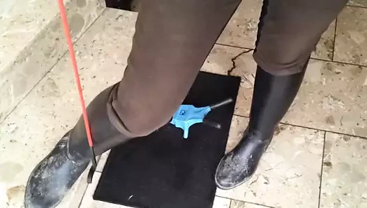 Bindikten sonra botları çıkarmak