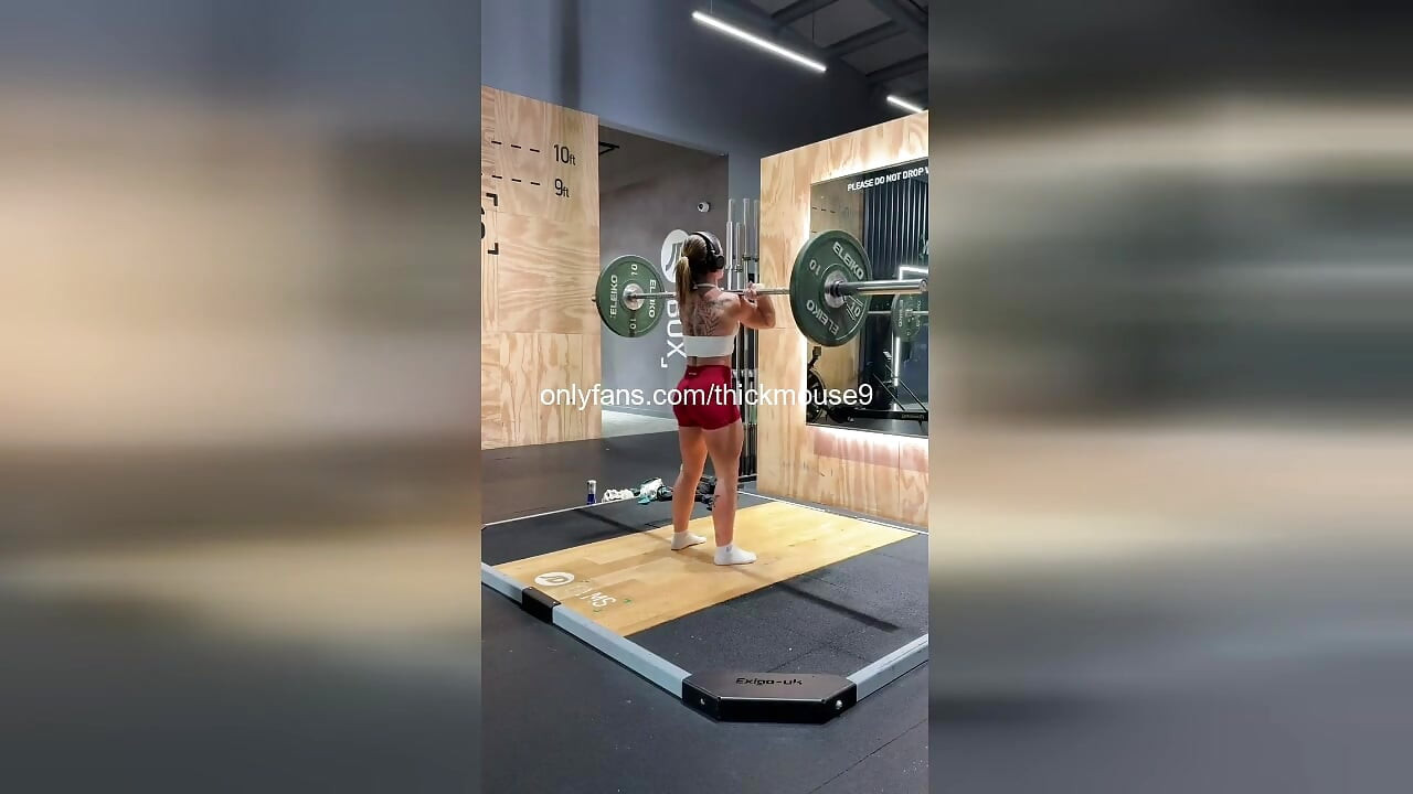 Buff teen deadlift kaza: kremsi fışkırtma tiktok canlı