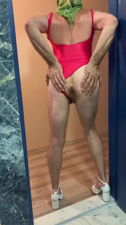 Genç üvey kız kardeşimin amına dokundum, kısa bir süre izin verdim | Klip 2