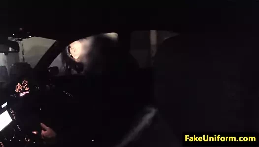 Zenci İngiliz bebek boşalmadan önce polisi yalıyor