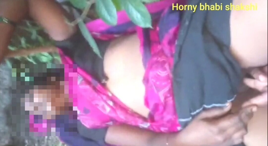 Desi tamil genç kız kahrolası ve parmak tarafından amca