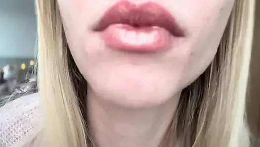 Ağız sesi konuşmuyor asmr