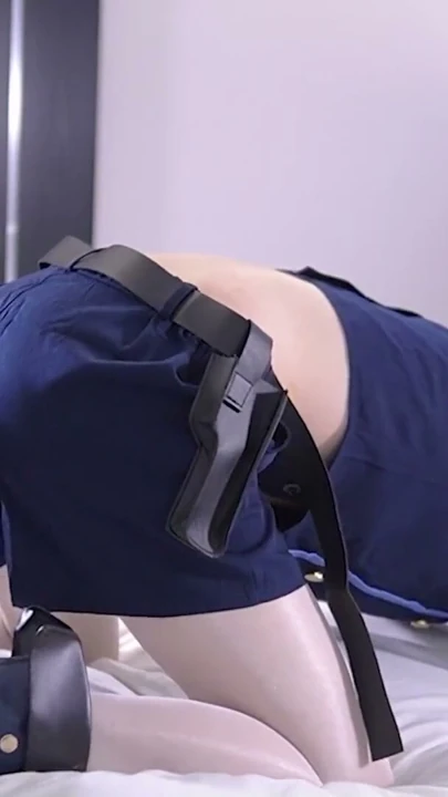 Mavi arşive binen seks oyuncaklarıyla oynuyor shupogaki cosplayer, Asyalı transeksüel hentai cosplay 10 | Klip 1
