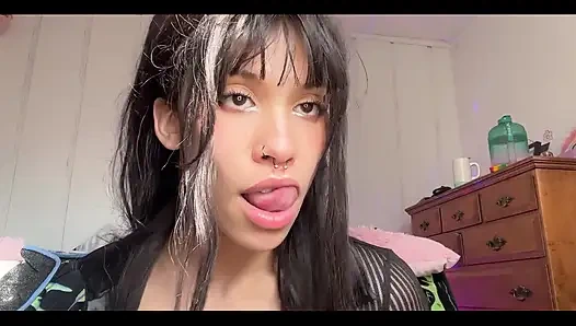 Sıska kızları sever misin?