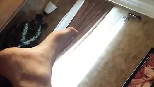 Sahibe beni takma yarakla sikiyor