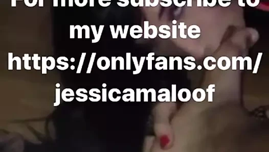 Dennis ayaklar ve horoz