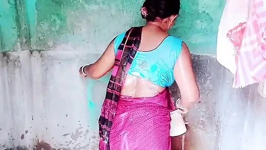 Meio-irmãos indianos compartilham o pau enorme do marido e fazem um trio - Yasmina Khan - Mia a