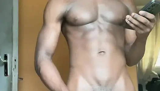 Evde yalnız eğlence zamanı