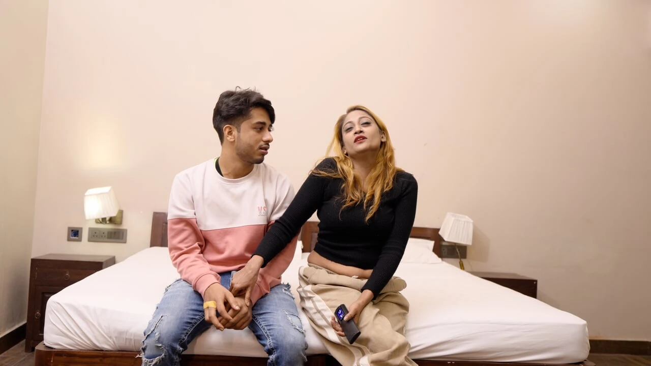 Trending New Indian Married Couple I Indian Couple I Couple Sex I Sex Videos I Hot Videos I Indian Sex (Uncut) - London Special