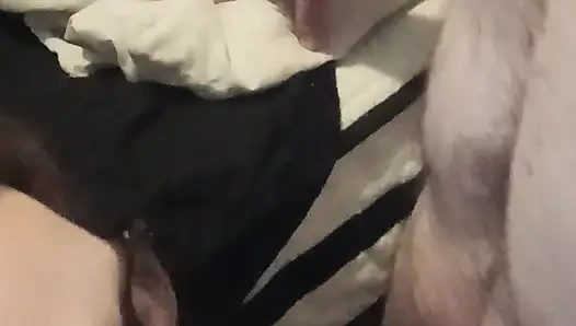 Gözlüklerimin her yerine boşal