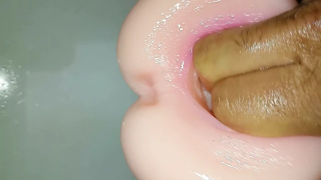 ÜÇ PARMAK PEMBE AMIN İÇİNDE, LILY TOY, PEMBE ÇAYIMIN SİKKİ