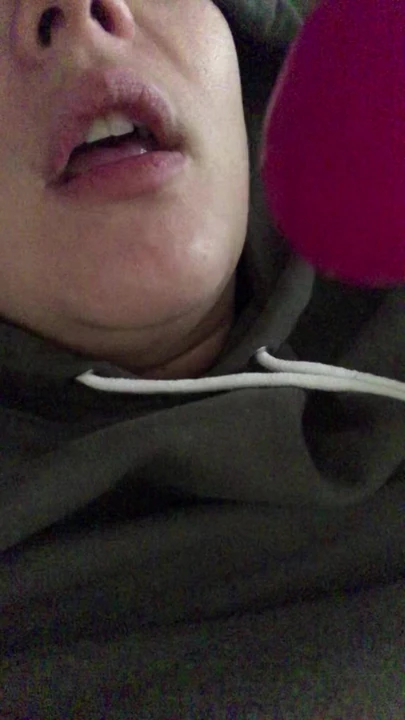 Обожаю лизать мою любовную суть!