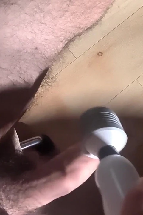 Amcık için vibratörle boşalma