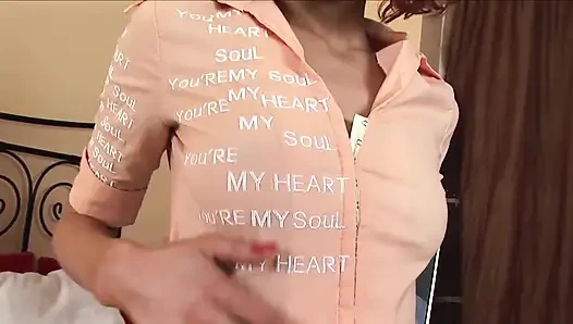 Rus üvey kız kardeş ilk kez anal dölleniyor